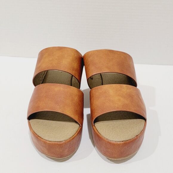 Boutique By Corkys Women's Shamrock Platform Sandals Size 10 Cognac Brown Heels - Picture 4 of 11